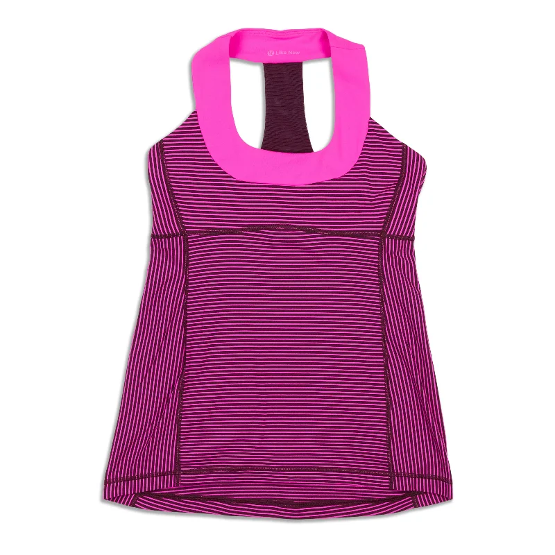 Scoop Neck Neck Tank Top - Resale