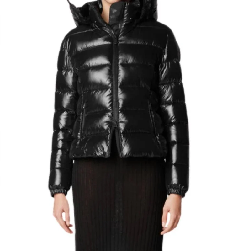 Women's Cosmary Hooded Puffer Jacket In Black