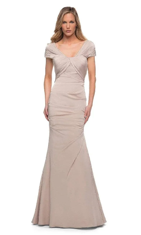 La Femme - 29805 Modified V-Neck Trumpet Evening Dress