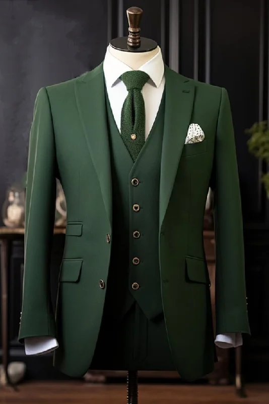 Emerald green three-piece wedding suit for men